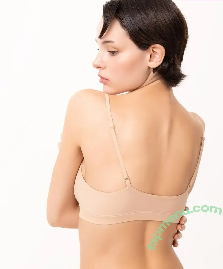 Sonya Zoloeva nude photo #1052 (Model / sonyazoloeva)