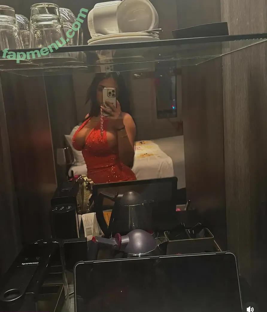 sookylilbrat nude photo #0012 (lzzle / sookylilshawty)