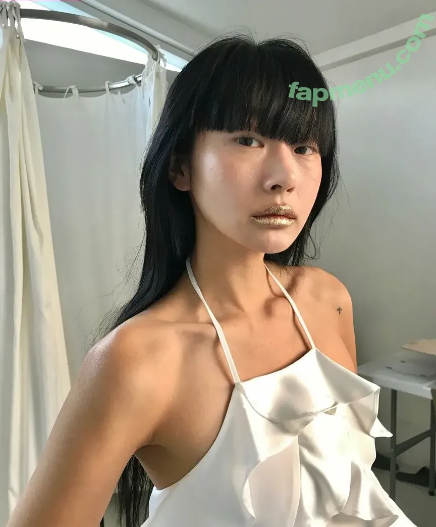 sooooorok nude photo #0097 (Lee Soomin)