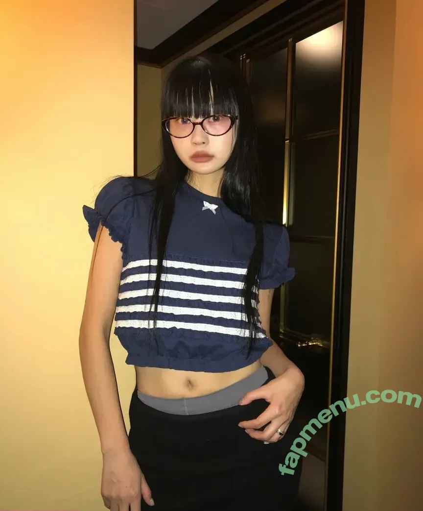 sooooorok nude photo #0099 (Lee Soomin)