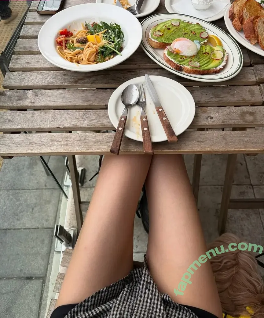 sooooorok nude photo #0121 (Lee Soomin)