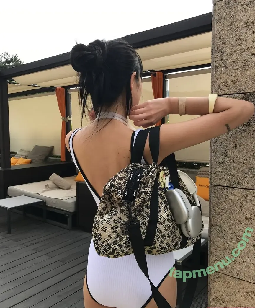 sooooorok nude photo #0131 (Lee Soomin)