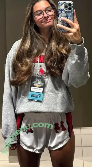 Soph Herriot / sophherriot / sophieraiin nude photo #0018