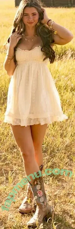 Soph Herriot nude photo #0043 (sophherriot / sophieraiin)