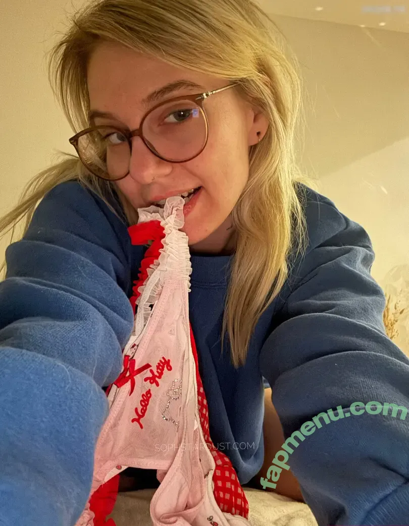 Soph Stardust nude photo #0003 (Soph Stardust)