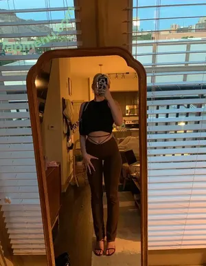 soph8983 / Sophie43 / l3avem3alone / sophia8983 nude photo #0421