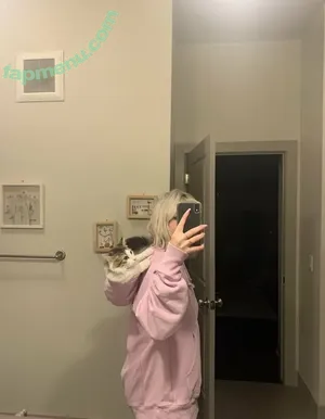 soph8983 / Sophie43 / l3avem3alone / sophia8983 nude photo #0443