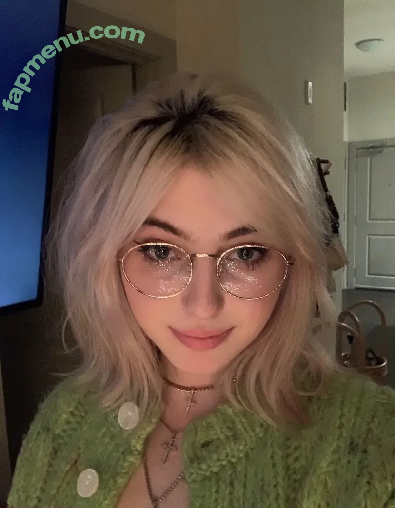 soph8983 nude photo #0428 (Sophie43 / l3avem3alone / sophia8983)