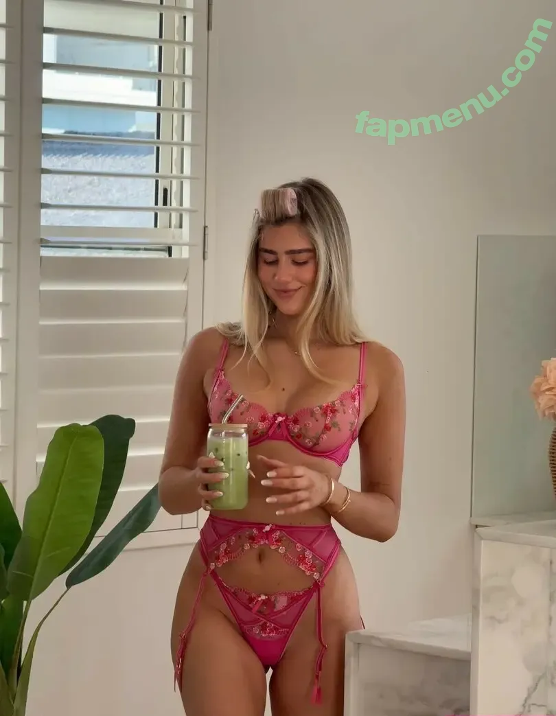 Sophadophaa nude photo #0001 (nataschasophiaa / sophadophaa_ / sophadophaa__)