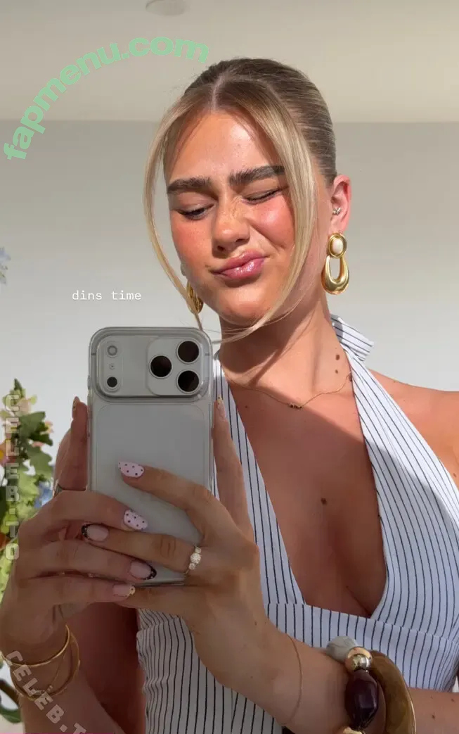 Sophadophaa nude photo #0086 (nataschasophiaa / sophadophaa_)