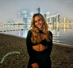 Sophia Flörsch / SophiaFloersch nude photo #0189