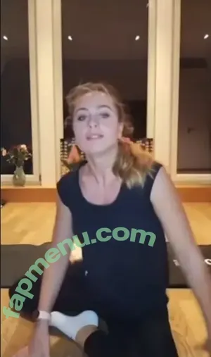 Sophia Flörsch / SophiaFloersch nude photo #0313