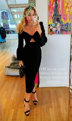 Sophia Flörsch / SophiaFloersch nude photo #0316