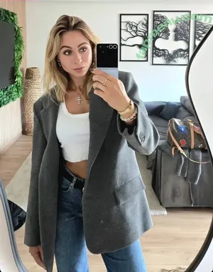 Sophia Flörsch / SophiaFloersch nude photo #0522