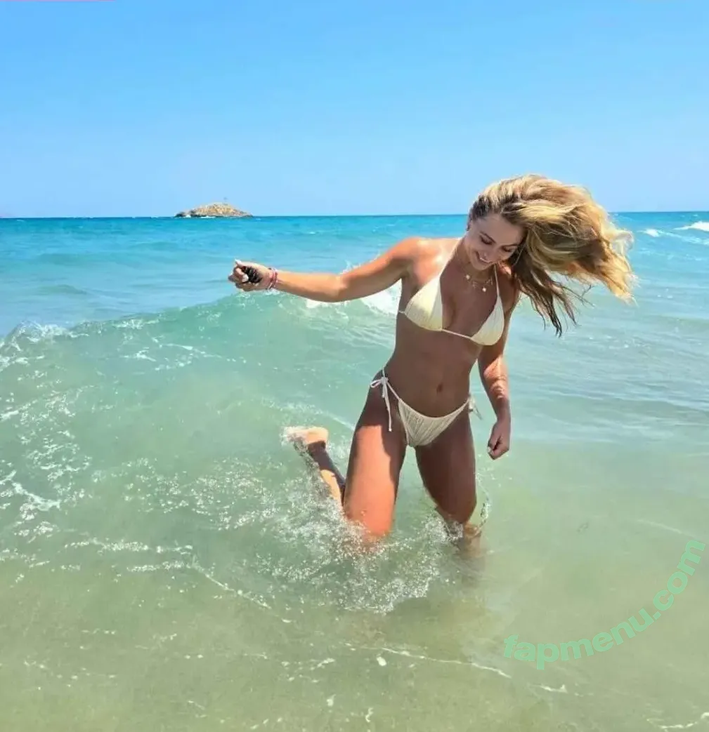 Sophia Flörsch nude photo #0448 (SophiaFloersch)
