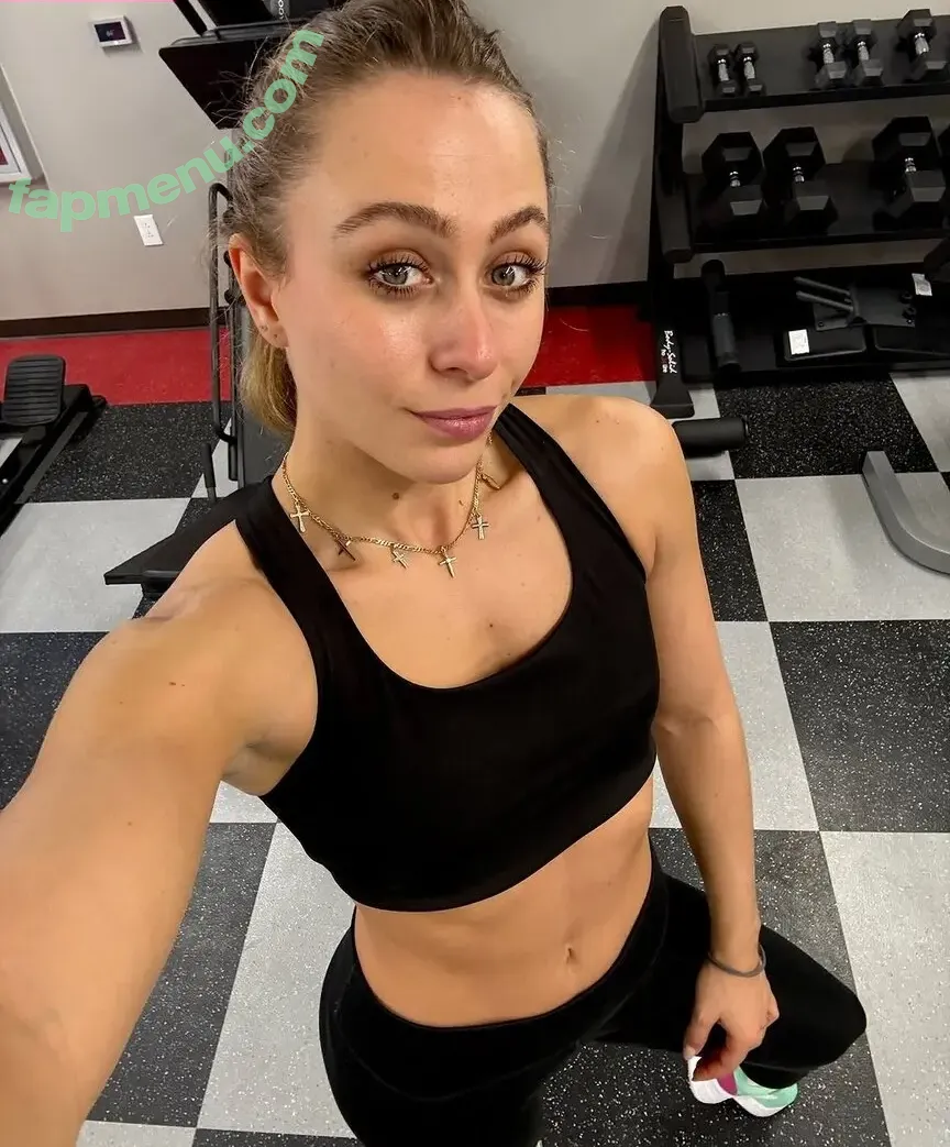 Sophia Flörsch nude photo #0649 (SophiaFloersch)