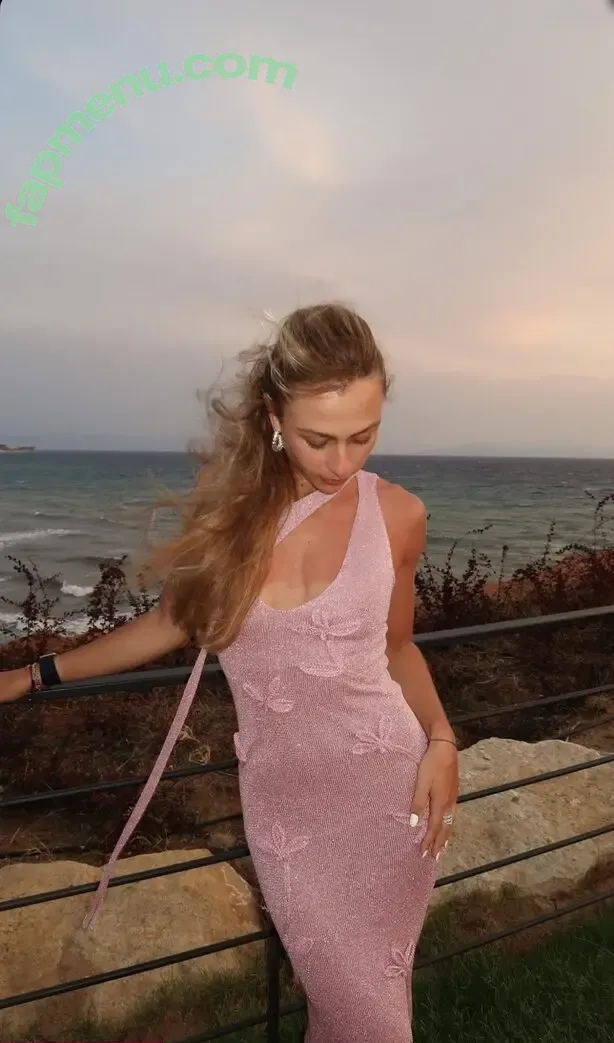 Sophia Flörsch nude photo #0685 (SophiaFloersch)