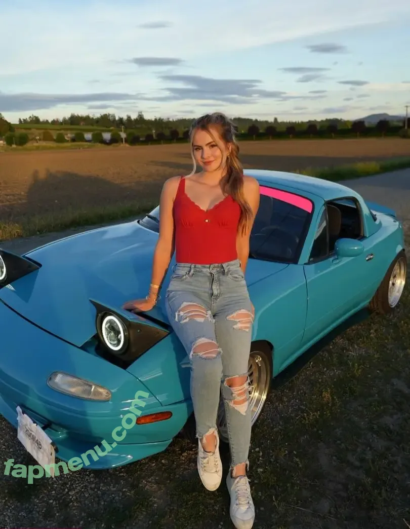 Sophia Garcia nude photo #0051 (Stradman Girlfriend / sophiagarcia___)