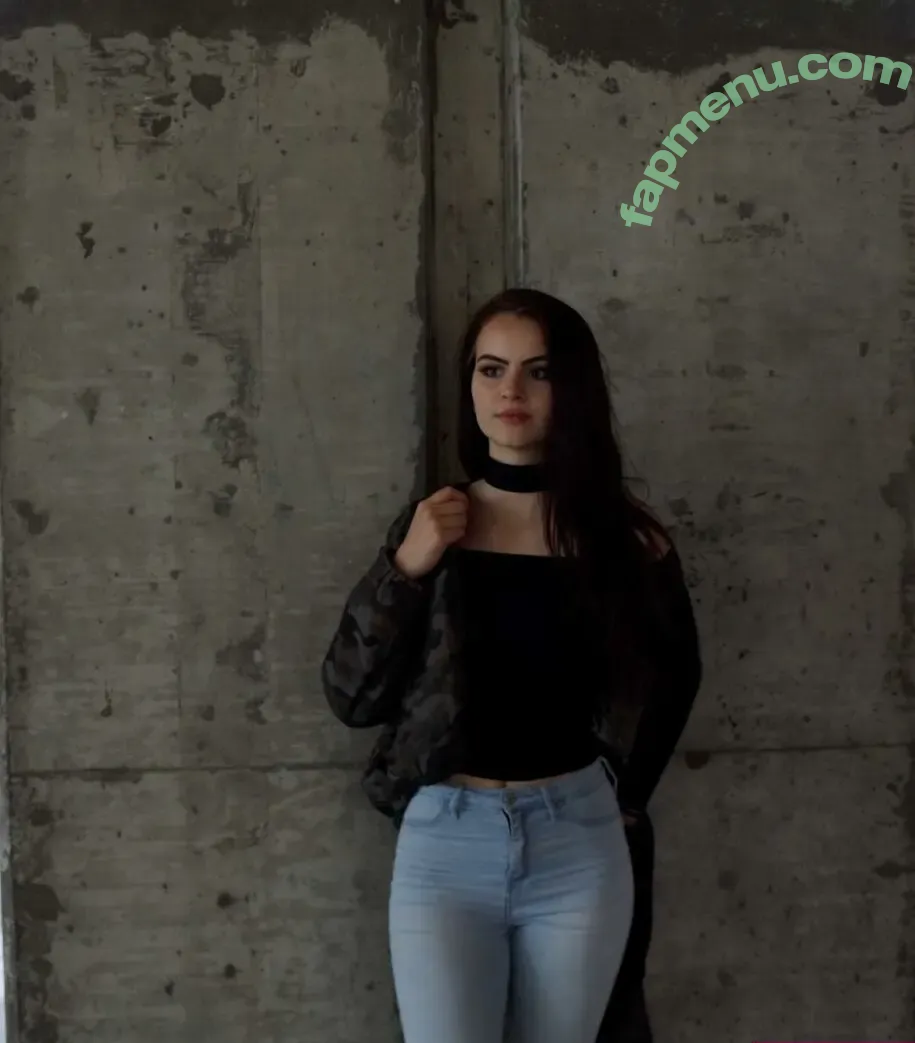 Sophia Garcia nude photo #0067 (Stradman Girlfriend / sophiagarcia___)