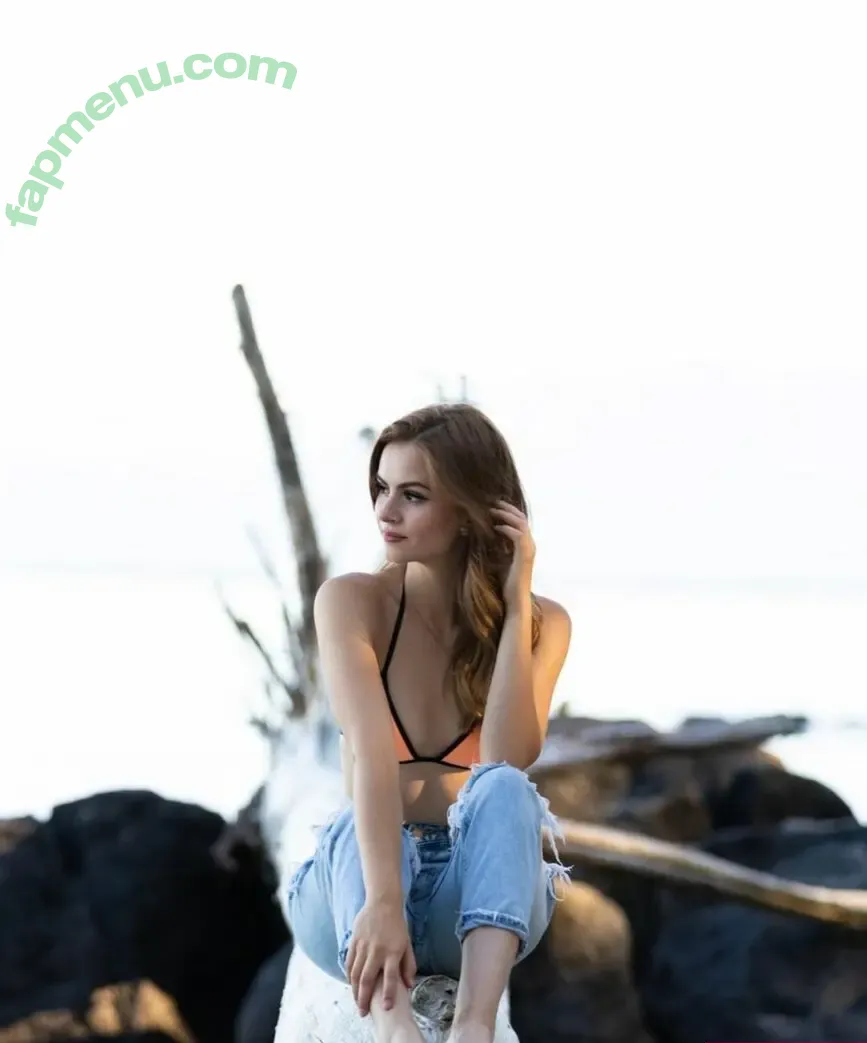 Sophia Garcia nude photo #0092 (Stradman Girlfriend / sophiagarcia___)