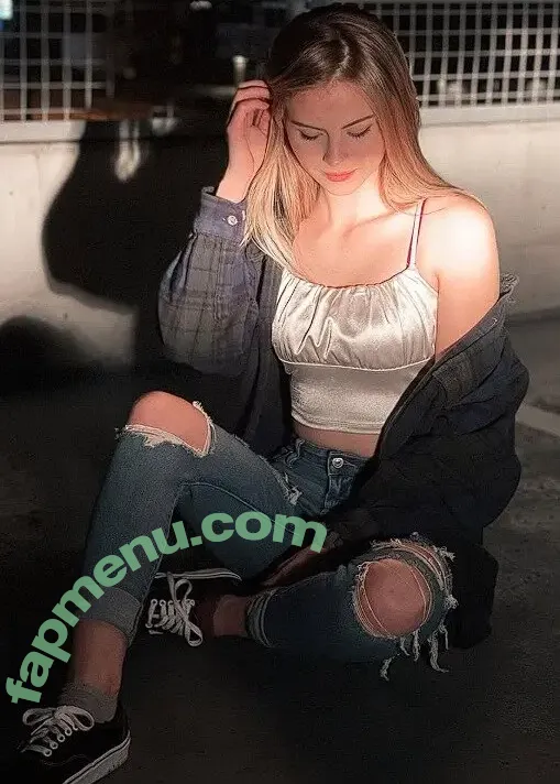 Sophia Garcia nude photo #0106 (Stradman Girlfriend / sophiagarcia___)