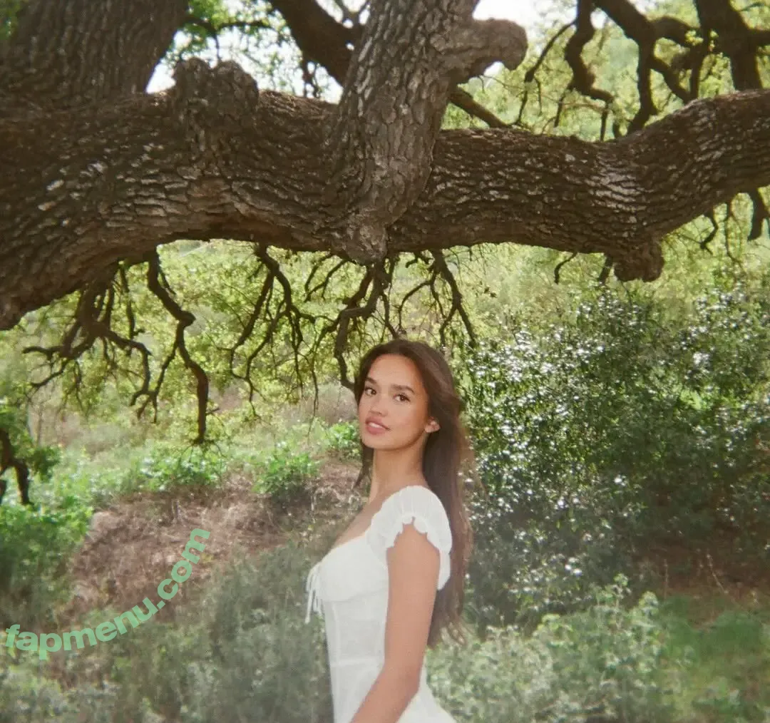 Sophia Hammons nude photo #0024 (thesophiahammons)