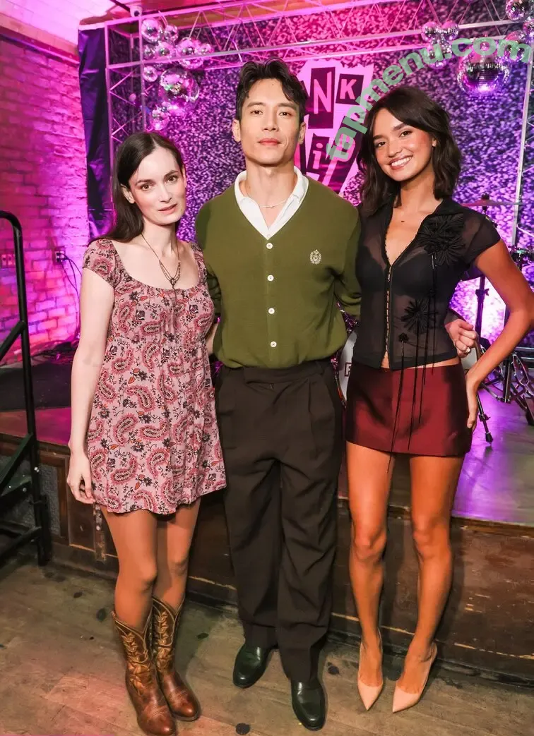 Sophia Hammons nude photo #0050 (thesophiahammons)