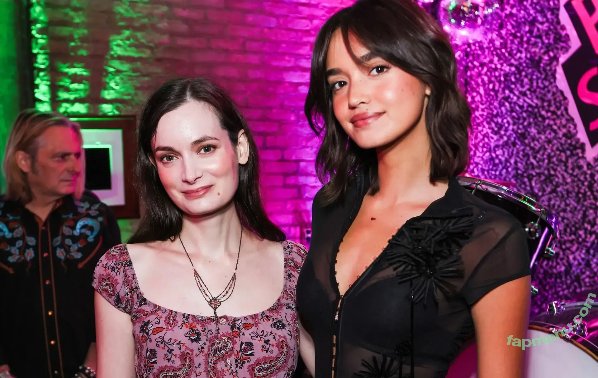 Sophia Hammons nude photo #0055 (thesophiahammons)