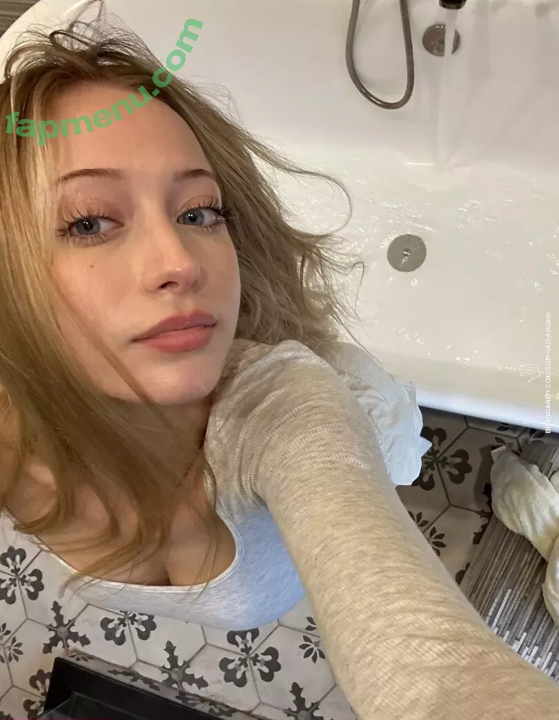 sophia.ilysm nude photo #0299 (Sophia Diamond)