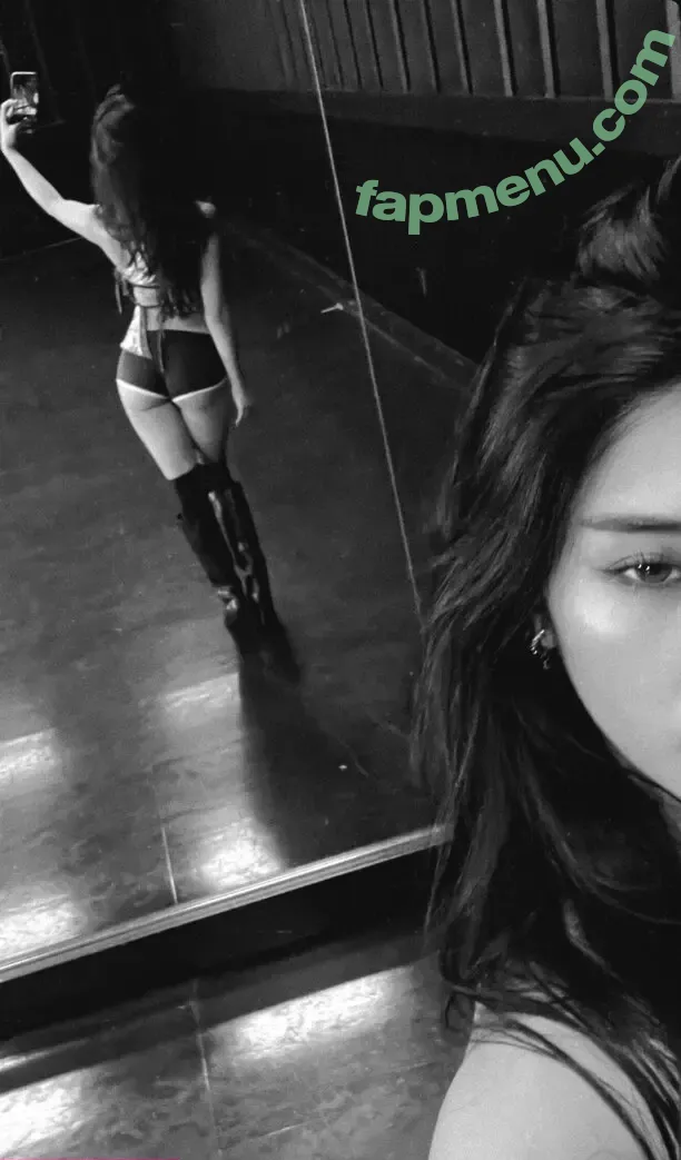 Sophia Laforteza nude photo #0033 (Katseye / sophia_laforteza)