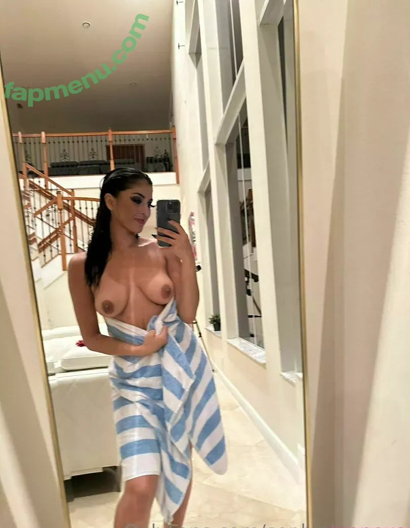 Sophia Leone nude photo #0032 (sophialeonex / xosophialeone)