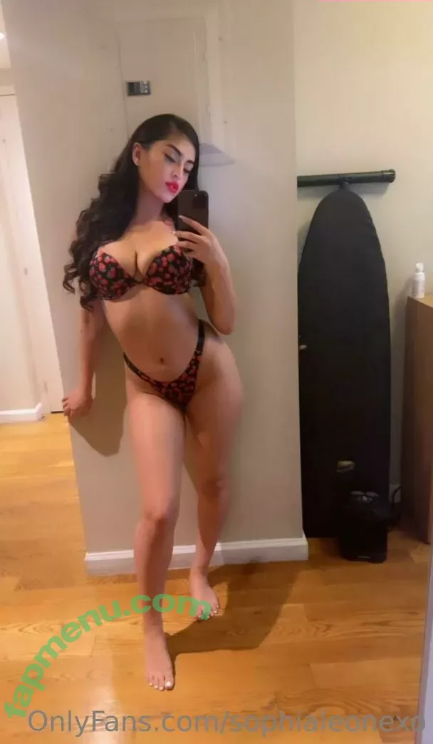 Sophia Leone nude photo #0221 (sophialeonex / sophialeonexo / xosophialeone)
