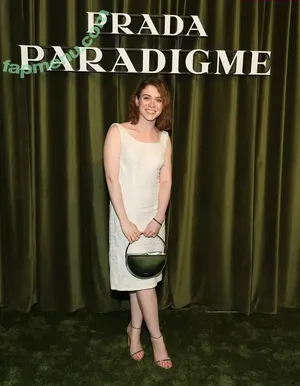 Sophia Lillis / sophialillis nude photo #0129