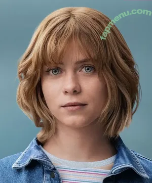 Sophia Lillis / sophialillis nude photo #0131