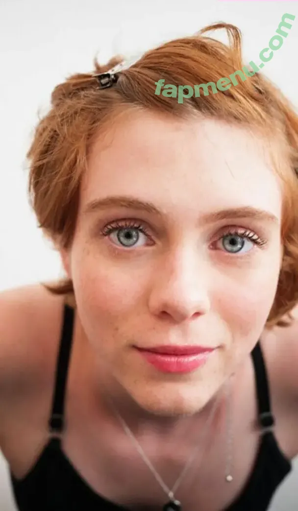 Sophia Lillis nude photo #0141 (sophialillis)
