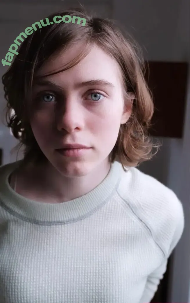 Sophia Lillis nude photo #0143 (sophialillis)