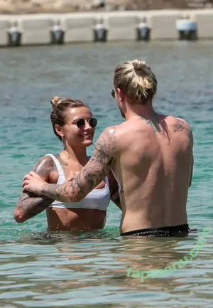 Sophia Thomalla / sophiathomalla / thomallasophia nude photo #0092