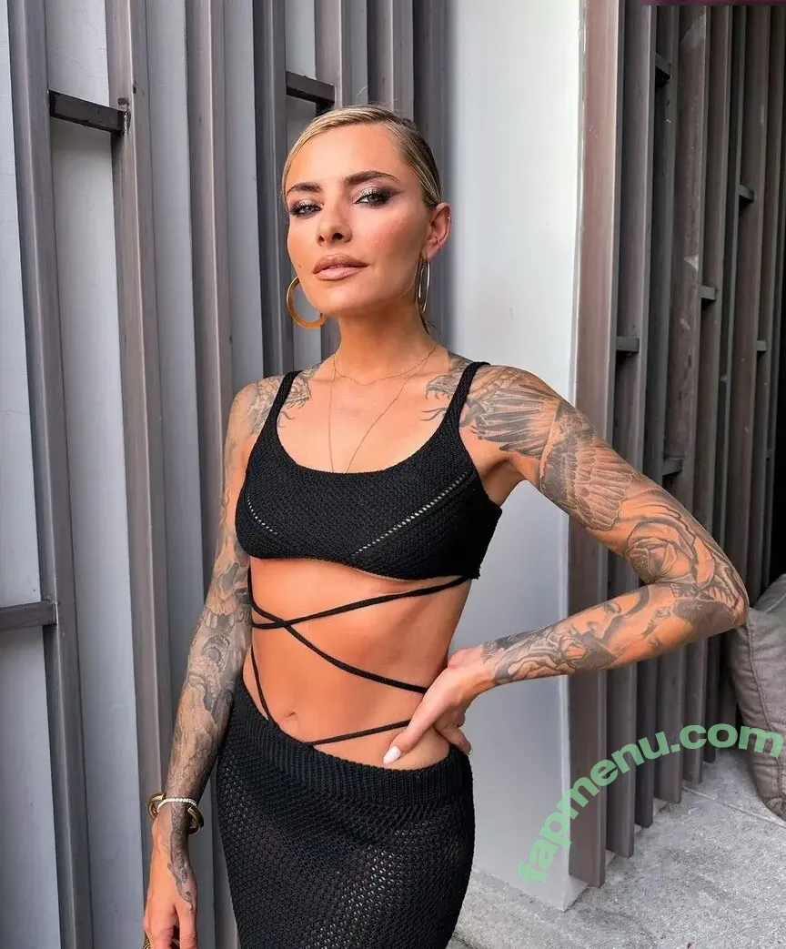 Sophia Thomalla nude photo #0173 (sophiathomalla / thomallasophia)