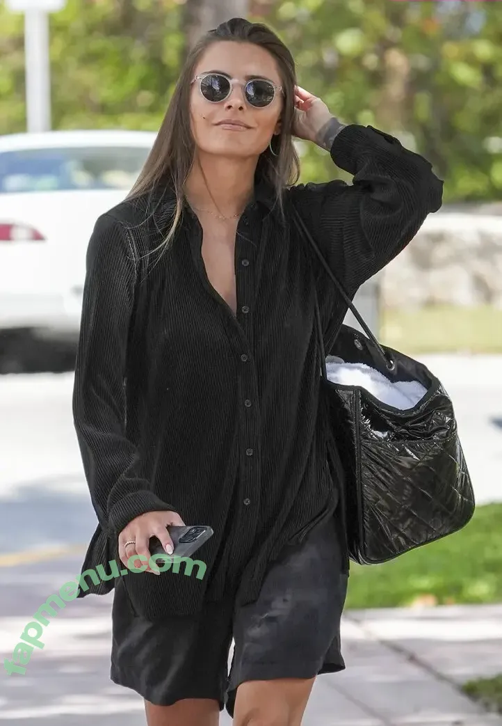 Sophia Thomalla nude photo #0404 (sophiathomalla / thomallasophia)