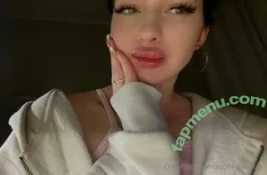 sophiaabelow / sophie.abelow nude photo #0077