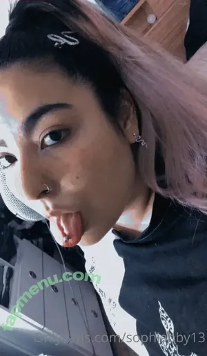 sophiabby13 / sophbryan13 nude photo #0001