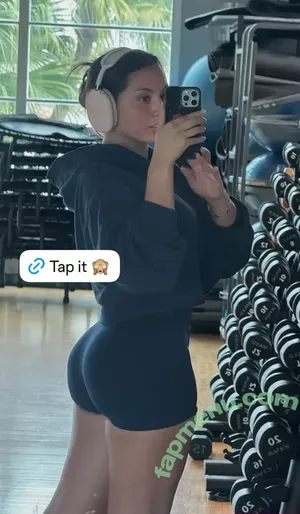 Sophiacarolinag / Sophiac.Gonzalez nude photo #0010