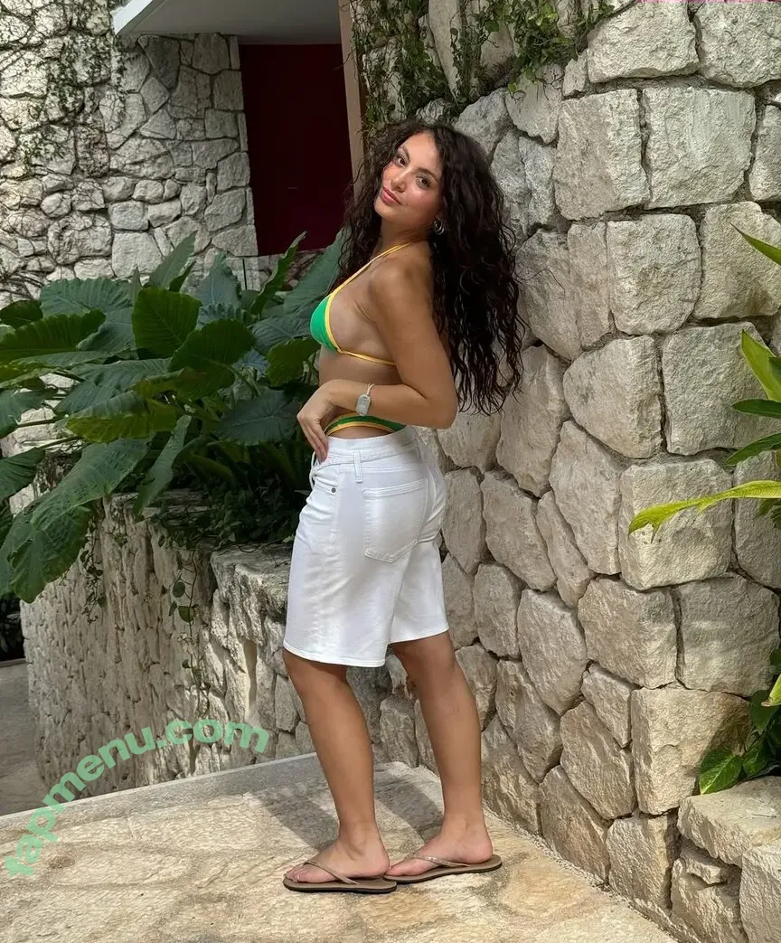 Sophiacarolinag nude photo #0017 (Sophiac.Gonzalez)