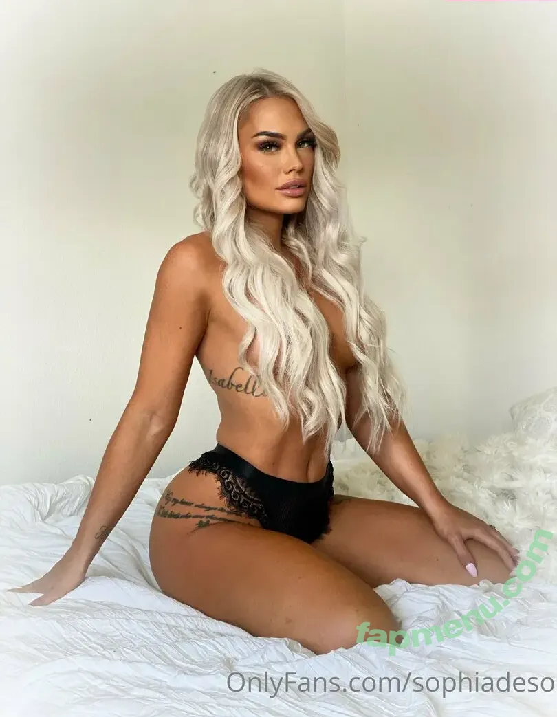 sophiadeso nude photo #0007 (sophiaaturner)