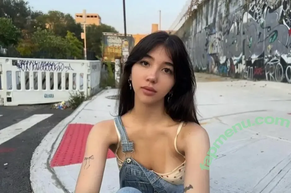 Sophiafone nude photo #0006 (Sophiefone / lolfofisofi)