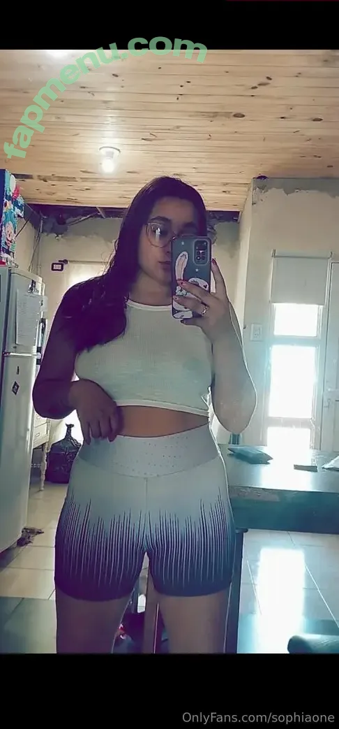 sophiaone nude photo #0003 (sophiaonemchelela)