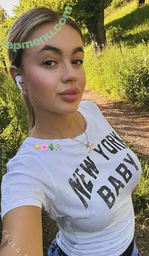 Sophie Amalia / sophie_amalia11 nude photo #0051