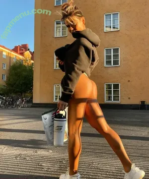 sophie_arvebrink / sophie.arvebrink / sophie_b nude photo #0012