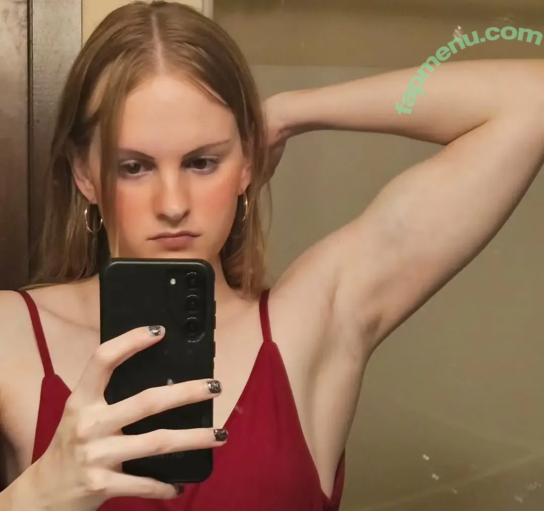 Sophie Asimov nude photo #0008 (asimovsophie)