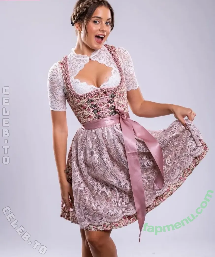 Sophie Breuer nude photo #0142 (justmesophie99 / sophiebreuer99)